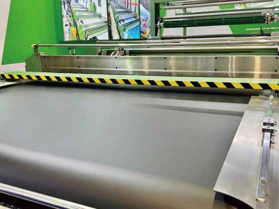 Digital printing machine running a BOSHUN belt