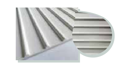 Transversal belt surface pattern